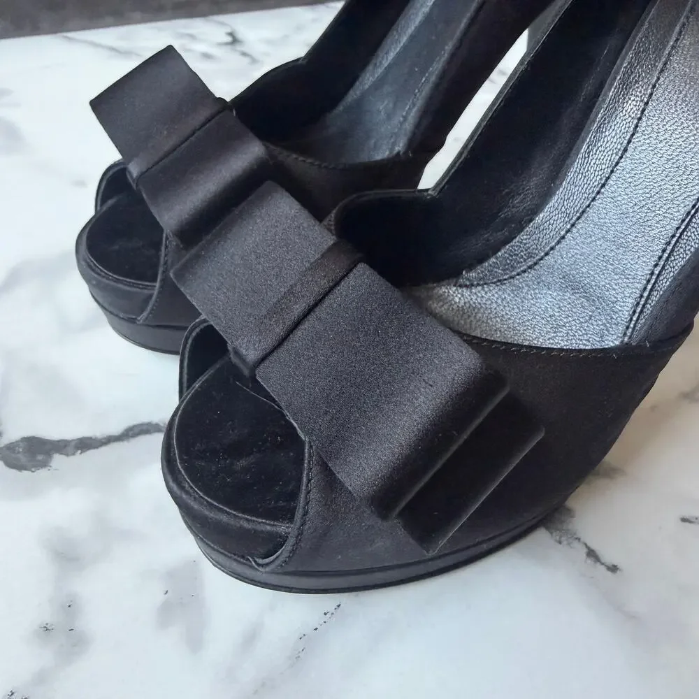 Fendi deco bow